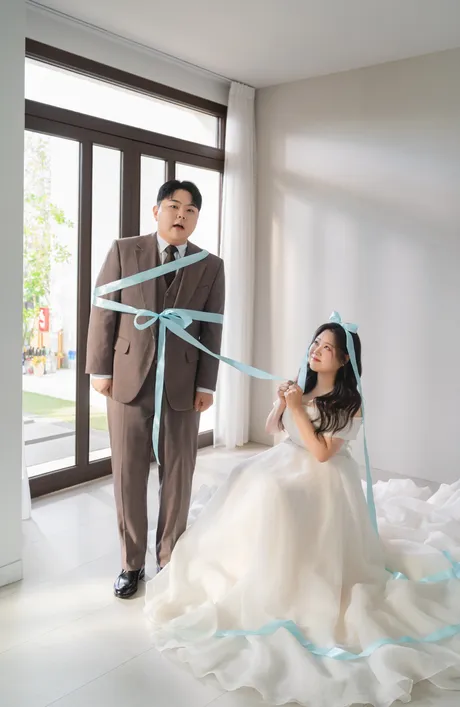 함께하는 두 사람의 웨딩 사진